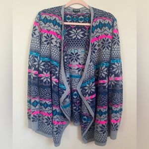 Torrid Sweater Cardigan - Snowflakes Size 1